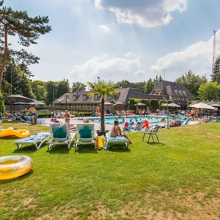 Chalet Modern With Dishwasher, On A Park, Close To Park De Veluwe *